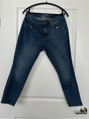 Universal Dark Blue Skinny Jeans for Women